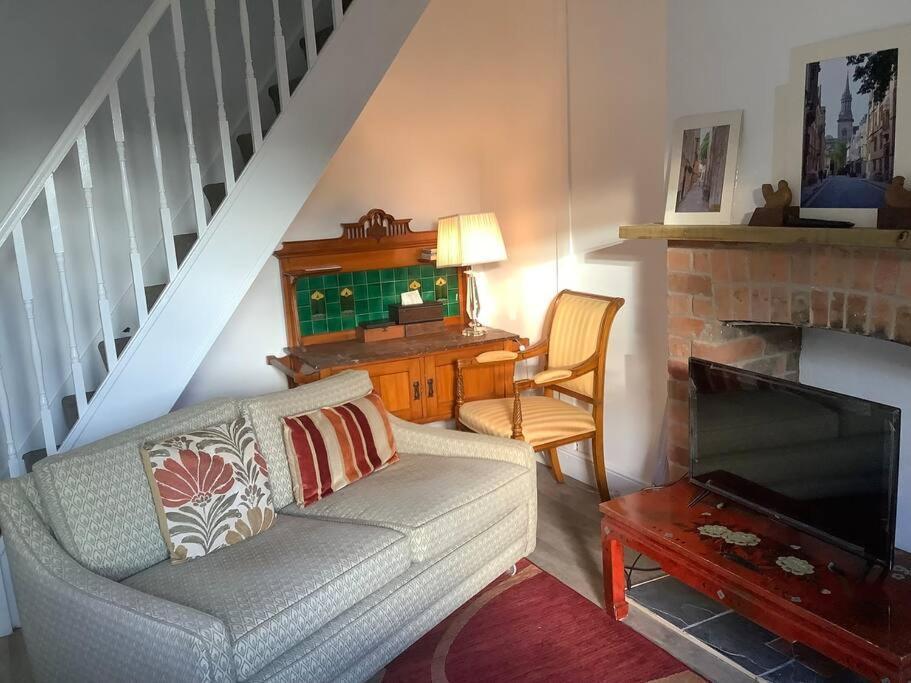 Queens Cottage ساليزبري المظهر الخارجي الصورة